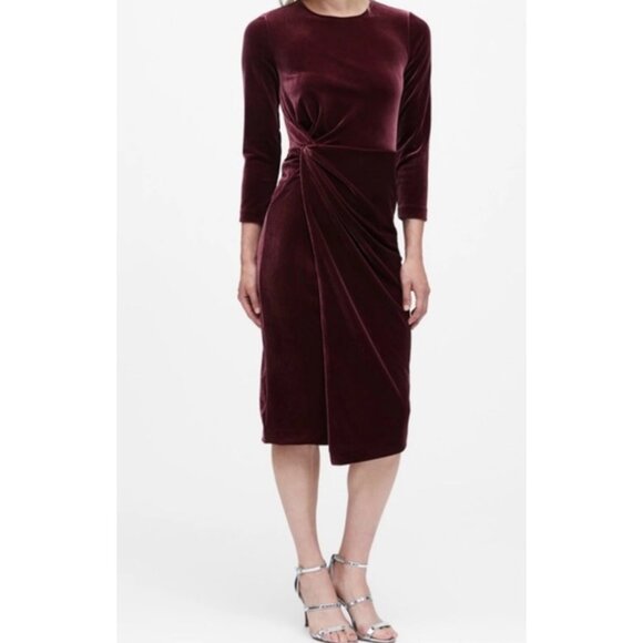 Banana Republic Velvet Burgundy Wrap Front Midi Dress Size 2 - Picture 1 of 5